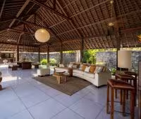 Villa Bunga Pangi, Coin salon